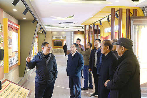 1610497835428663.jpg 红色马连.jpg