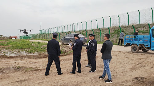 无人机精准打击环境违法行为.jpg