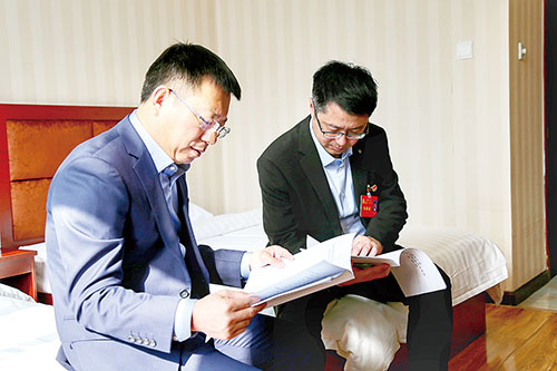 1645058711244984.jpg 代表报道4.jpg