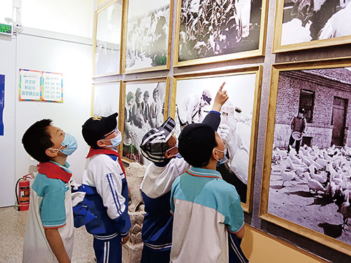 1654051643607966.jpg 教育九连.jpg