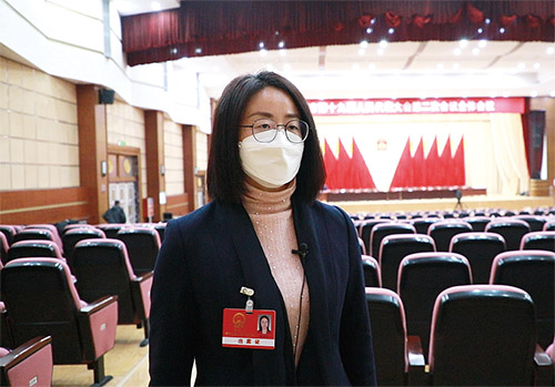 1673135861883192.jpg 3-金妈妈.jpg