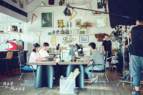 1677027997179252.jpg 3版 剧组拍摄照片。.jpg