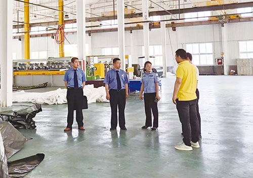 1706938860567489.jpg 检察院—走访企业解决法律需求.jpg