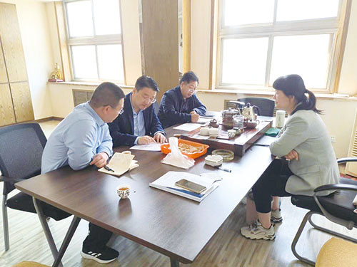 1706943994273144.jpg 商务—开会.jpg