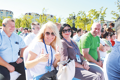 1727402882269487.jpg 305.jpg