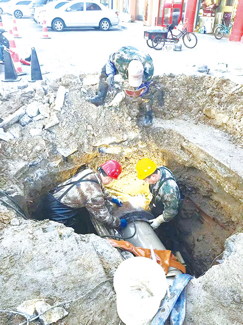 1738911330865179.jpg 201.jpg