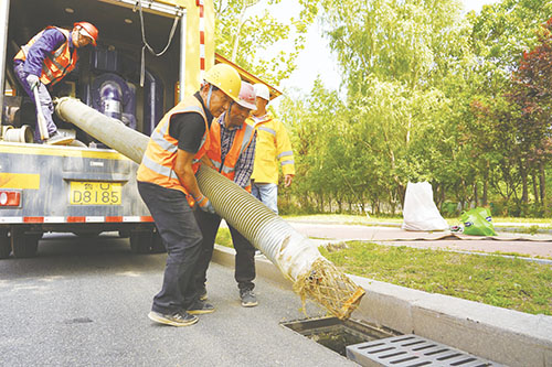 1747705085461932.jpg 202.jpg