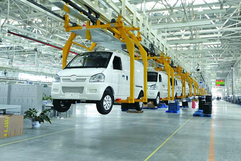 ͷ׳ҵȺ ɽսĿ׼źϵ֮